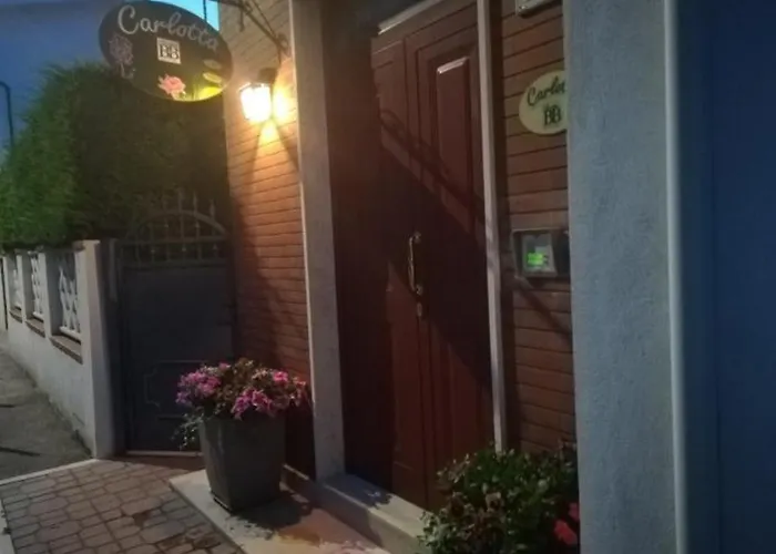 Carlotta Bed & Breakfast 3*