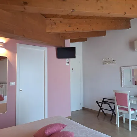 Carlotta Bed & Breakfast Montesilvano