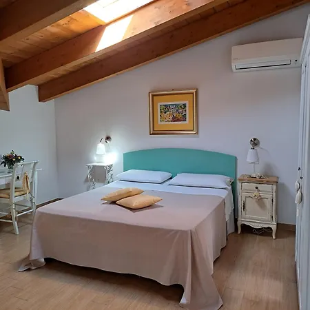 Carlotta Bed & Breakfast 3*