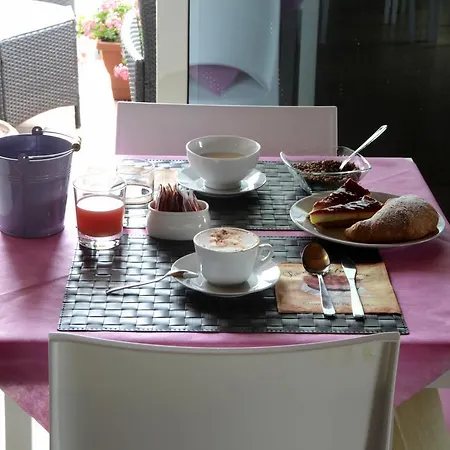 Bed & Breakfast Carlotta Montesilvano